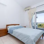 Summer Maisonette Case de vacanță Kriopigi