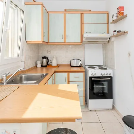 Summer Maisonette *