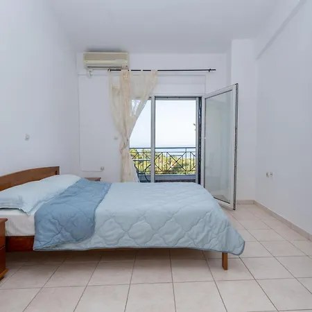 Summer Maisonette Криопиги